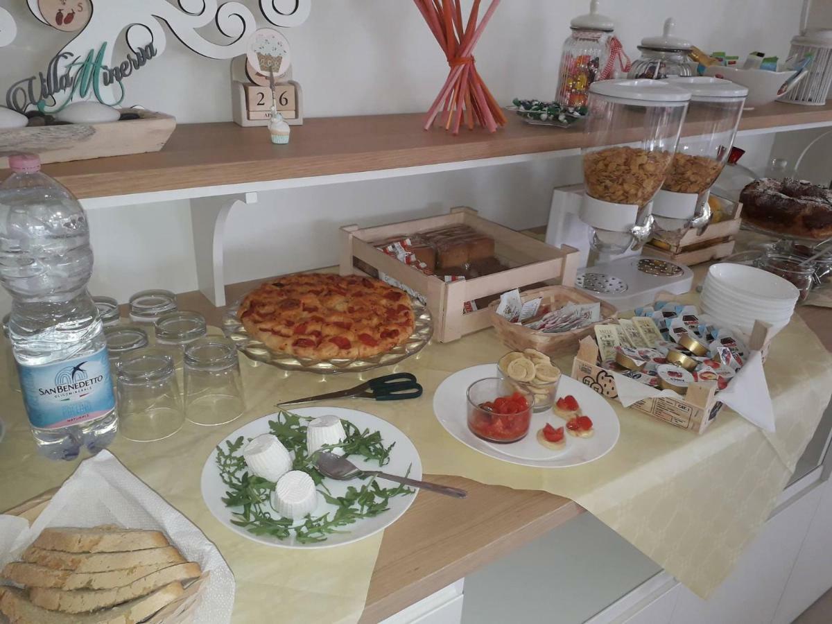 Villa Minerva Family Relais Алецио Екстериор снимка