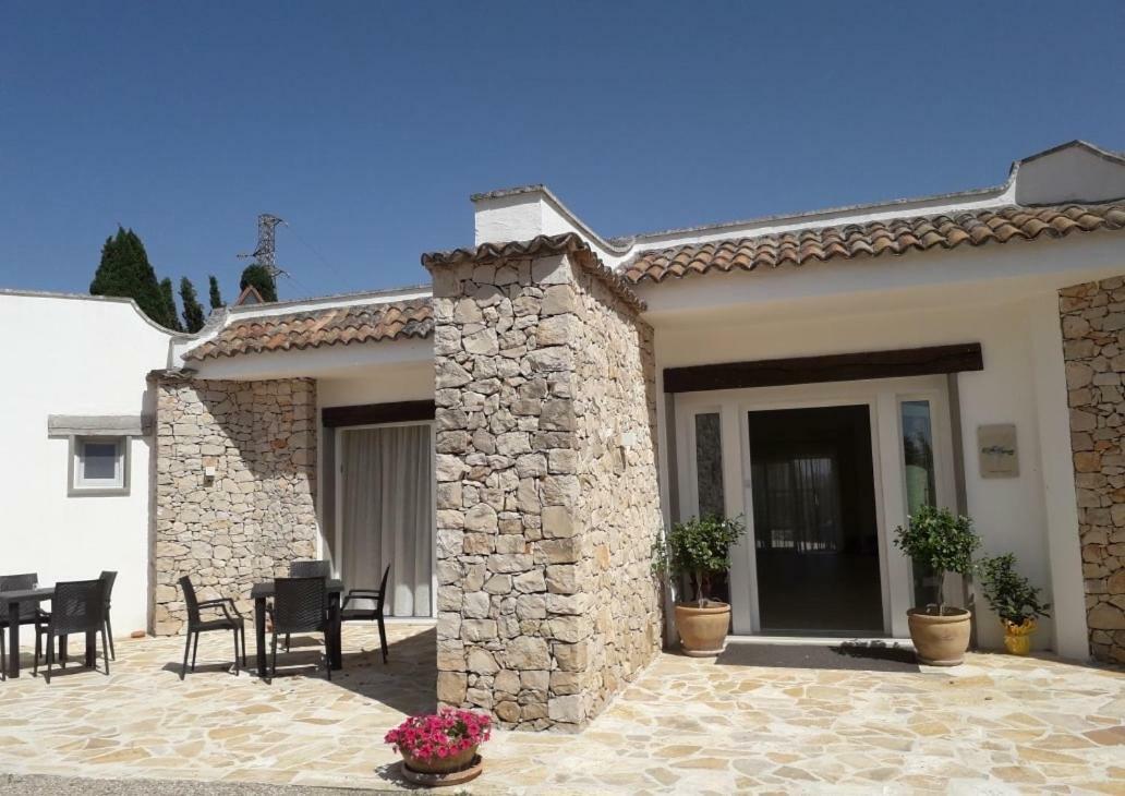 Villa Minerva Family Relais Алецио Екстериор снимка